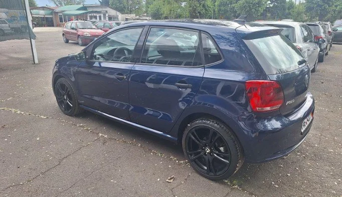 Volkswagen Polo  - 2010