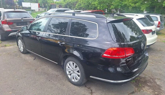 Volkswagen Passat  - 2013