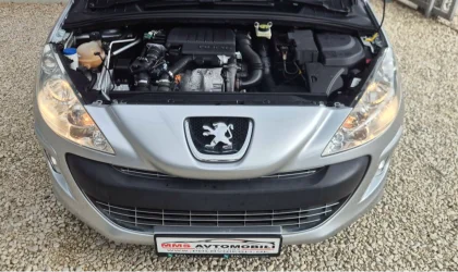 Peugeot 308  - 2010