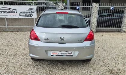 Peugeot 308  - 2010