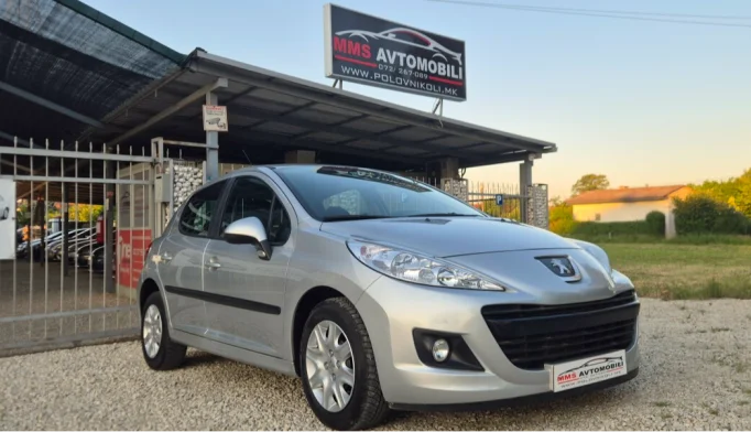 Peugeot 207  - 2011
