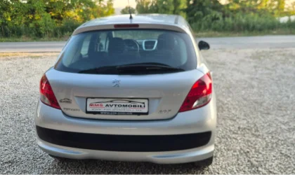 Peugeot 207  - 2011