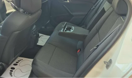 Peugeot 508  - 2012