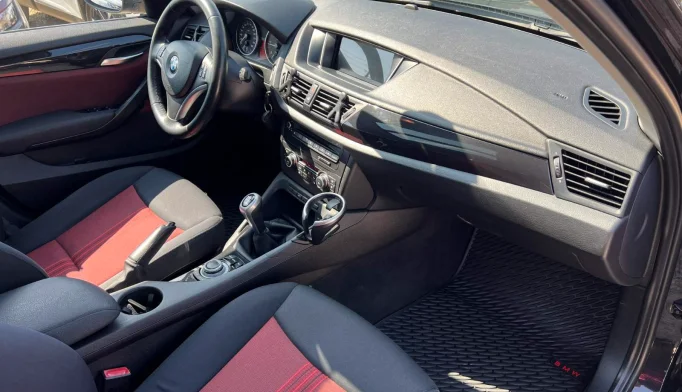 BMW X1  - 2011