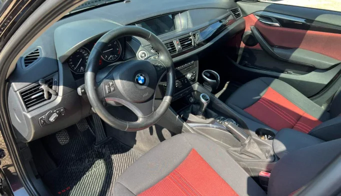 BMW X1  - 2011