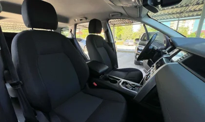 Land Rover Discovery Sport  - 2017
