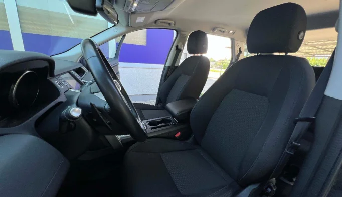 Land Rover Discovery Sport  - 2017