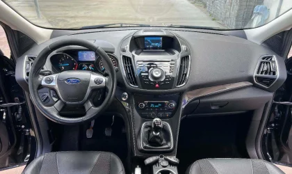 Ford Kuga  - 2014