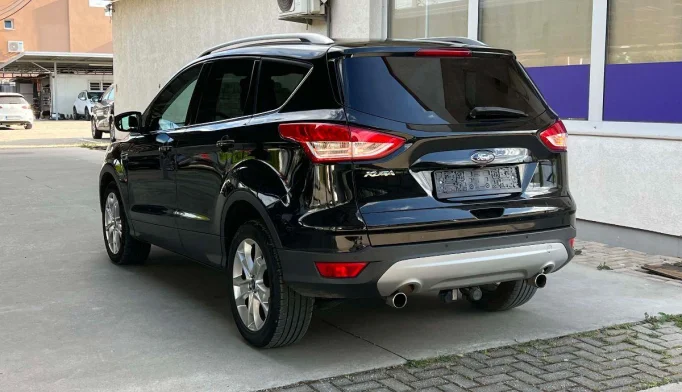 Ford Kuga  - 2014