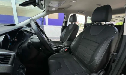 Ford Kuga  - 2014