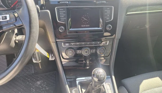 Volkswagen Golf  - 2013