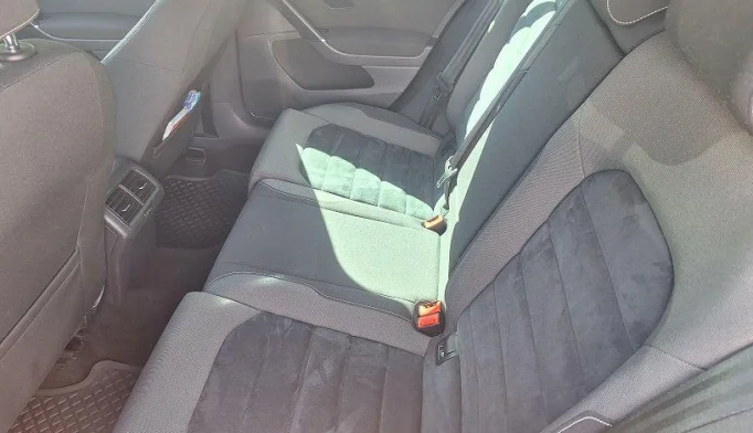 Volkswagen Golf  - 2013