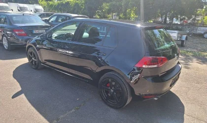 Volkswagen Golf  - 2013