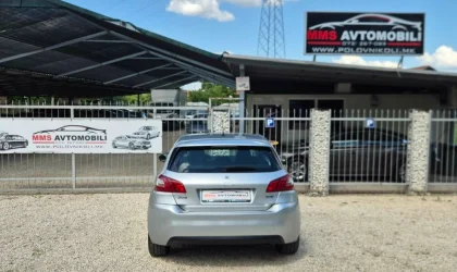Peugeot 308  - 2015