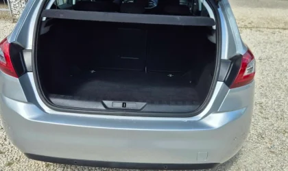 Peugeot 308  - 2015