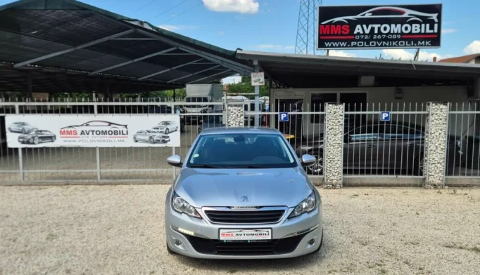 Peugeot 308  - 2015