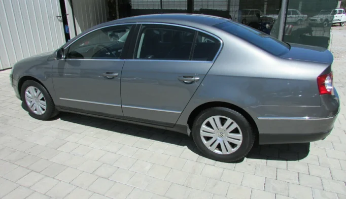 Volkswagen Passat  - 2007