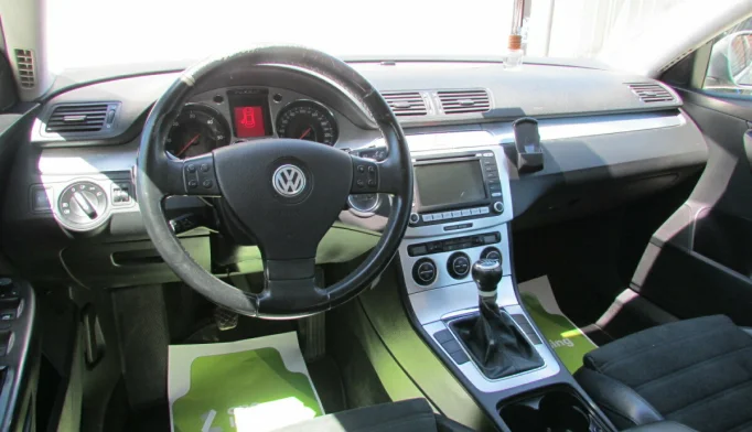 Volkswagen Passat  - 2007