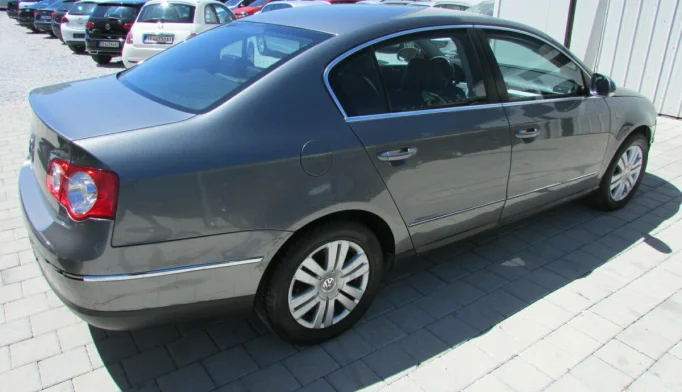 Volkswagen Passat  - 2007