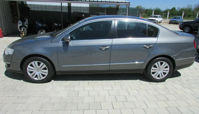 Volkswagen Passat  - 2007
