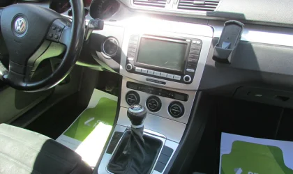 Volkswagen Passat  - 2007