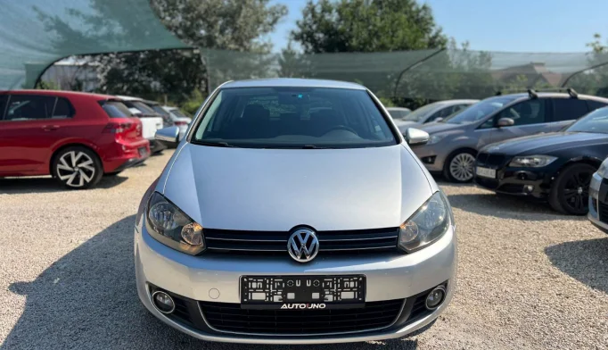 Volkswagen Golf  - 2009