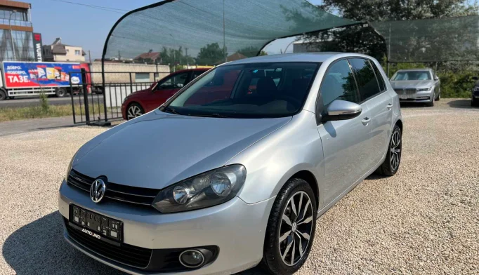Volkswagen Golf  - 2009