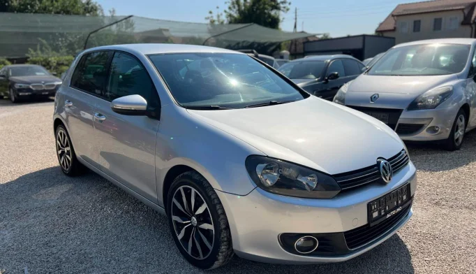 Volkswagen Golf  - 2009