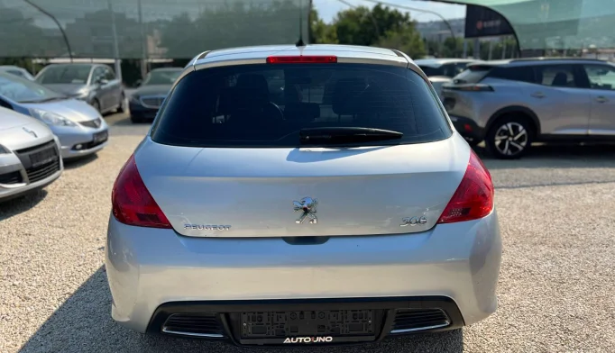 Peugeot 308  - 2011
