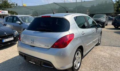 Peugeot 308  - 2011
