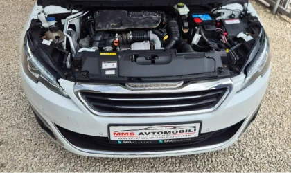 Peugeot 308  - 2015