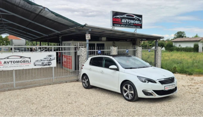 Peugeot 308  - 2015