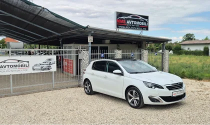 Peugeot 308  - 2015