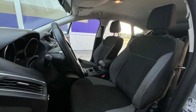 Ford Focus  - 2014