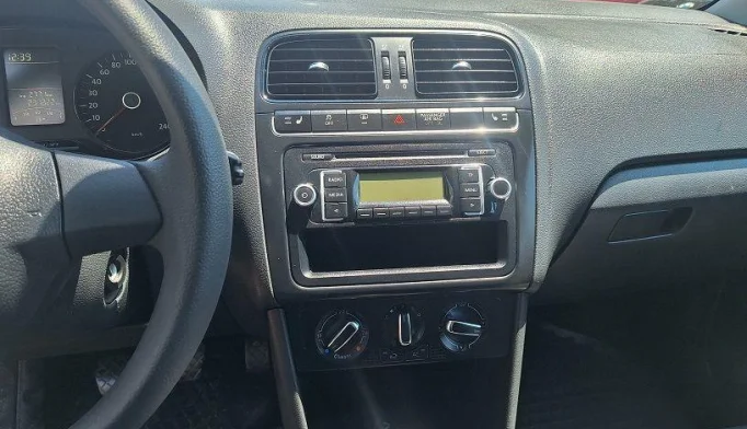 Volkswagen Polo  - 2010