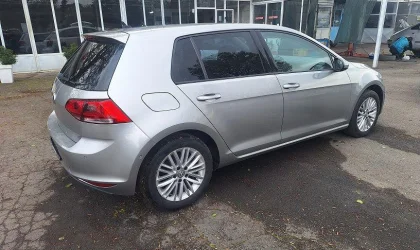 Volkswagen Golf  - 2012