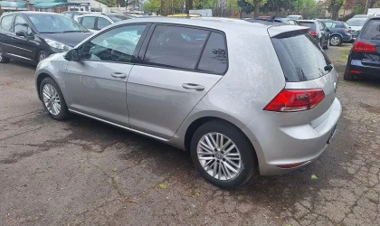 Volkswagen Golf  - 2012