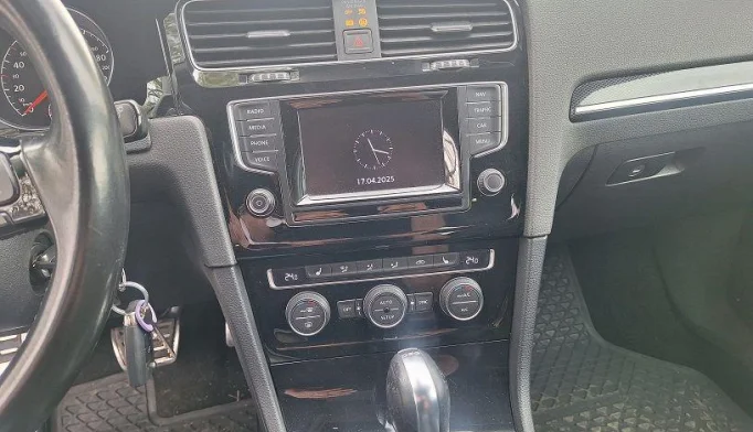 Volkswagen Golf  - 2012