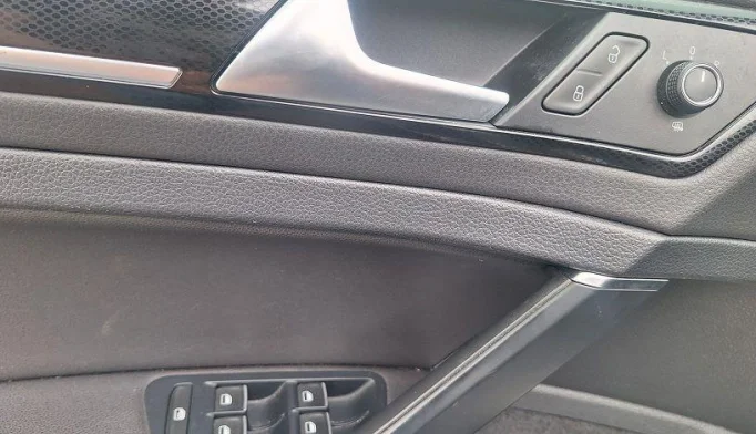 Volkswagen Golf  - 2012