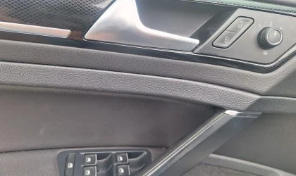 Volkswagen Golf  - 2012