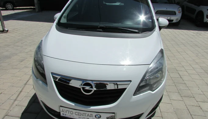Opel Meriva  - 2013