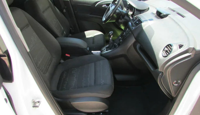 Opel Meriva  - 2013
