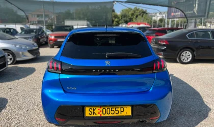 Peugeot 208  - 2020