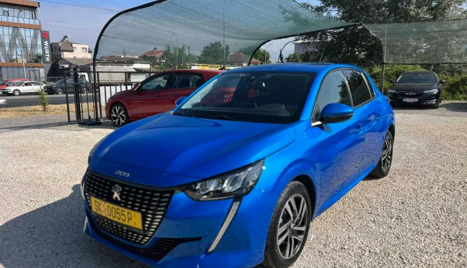 Peugeot 208  - 2020