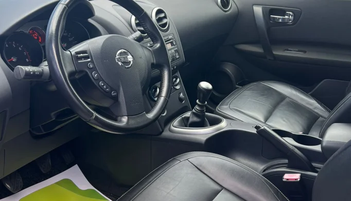 Nissan Qashqai  - 2009