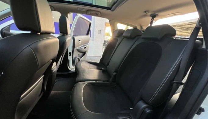 Nissan Qashqai+2  - 2013