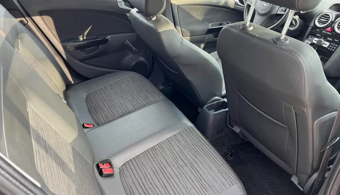Opel Corsa  - 2014