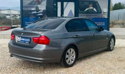 BMW 3 Series  - 2011
