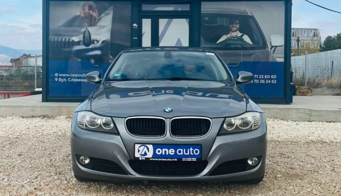BMW 3 Series  - 2011