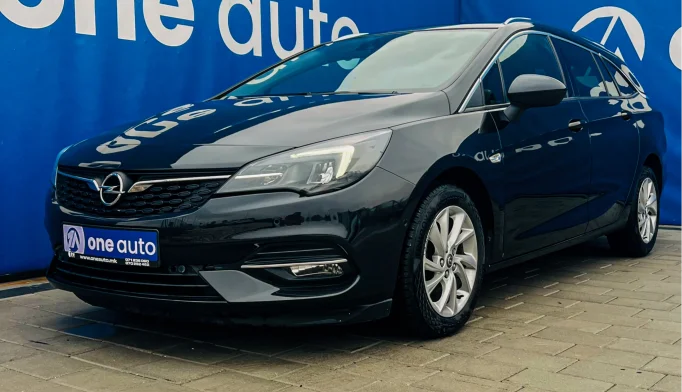 Opel Astra  - 2021